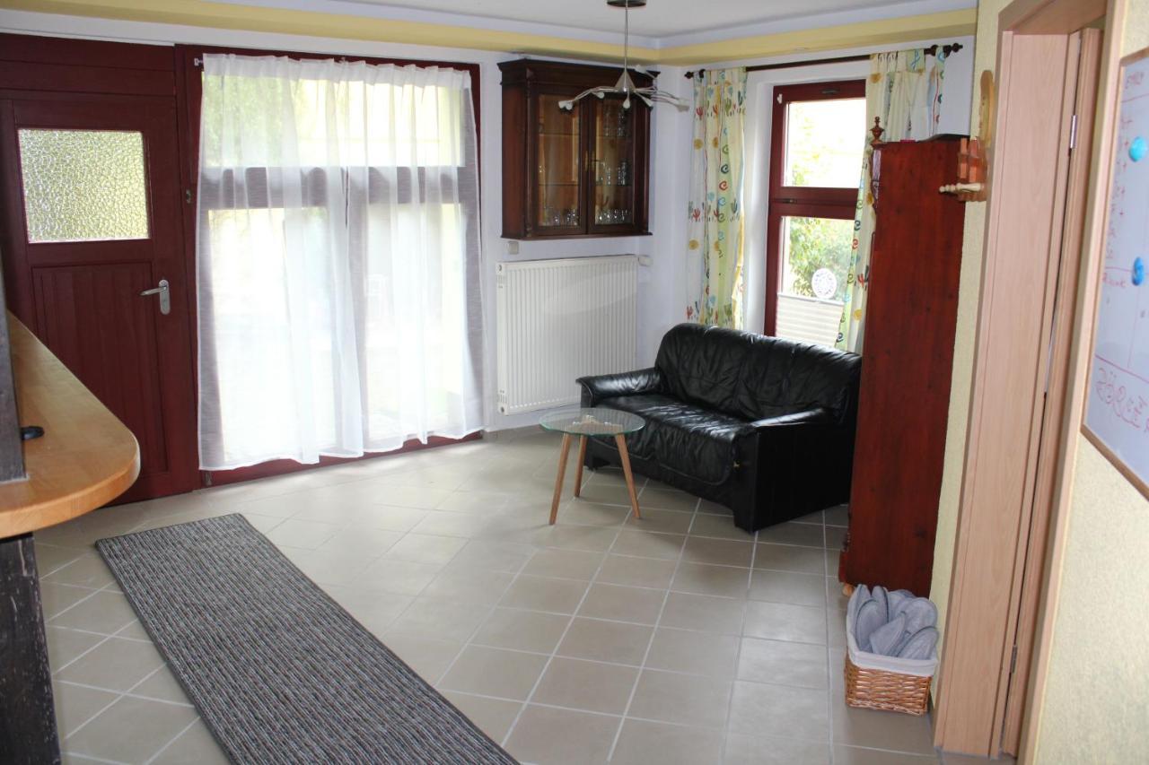 Baerchenhof Apartment Priestewitz Bagian luar foto